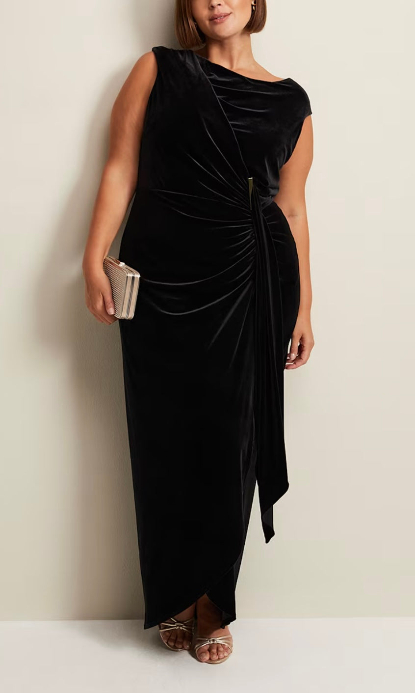 Donna Velvet Maxi Dress