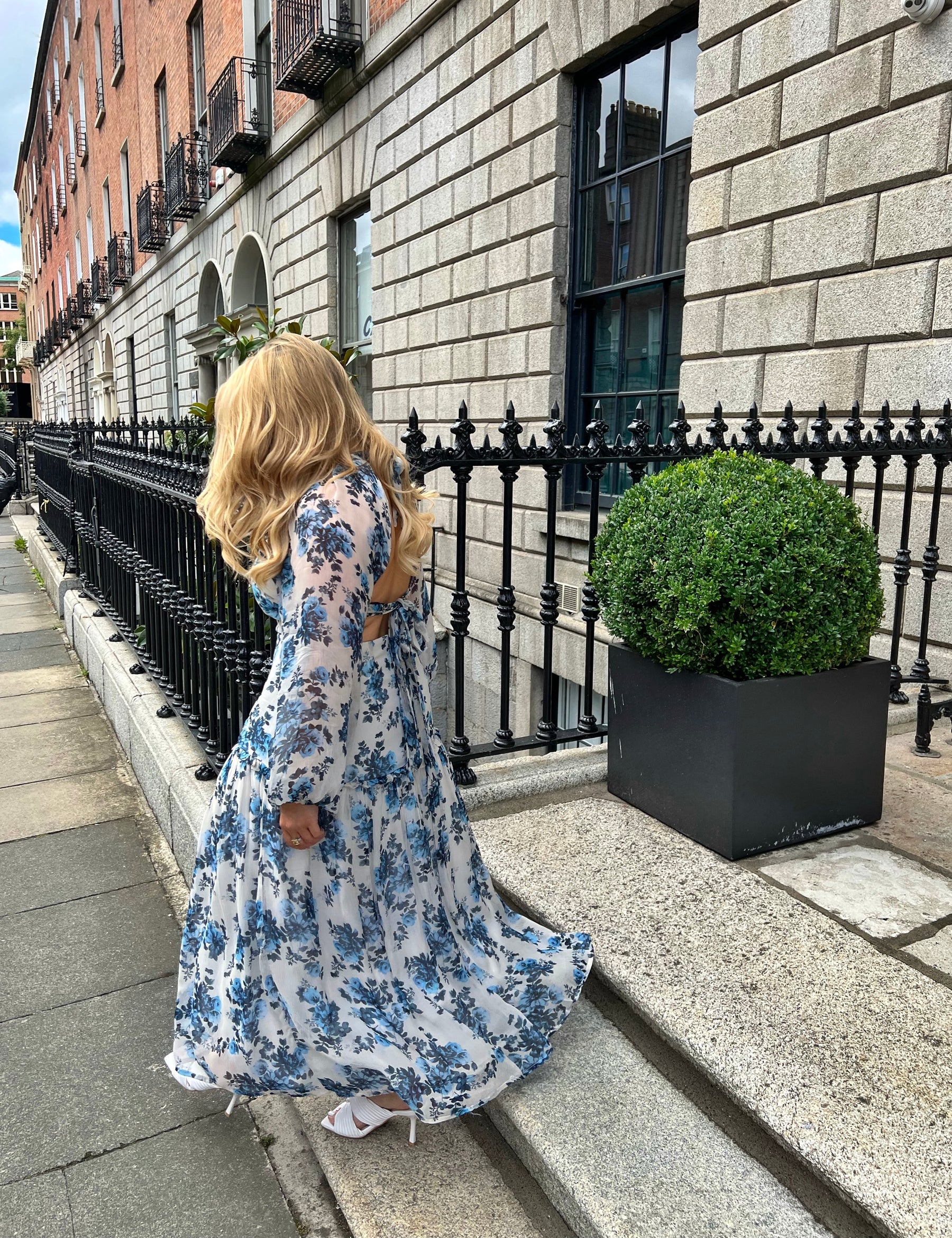 Soft Floral Tiered Hem Midi Dress