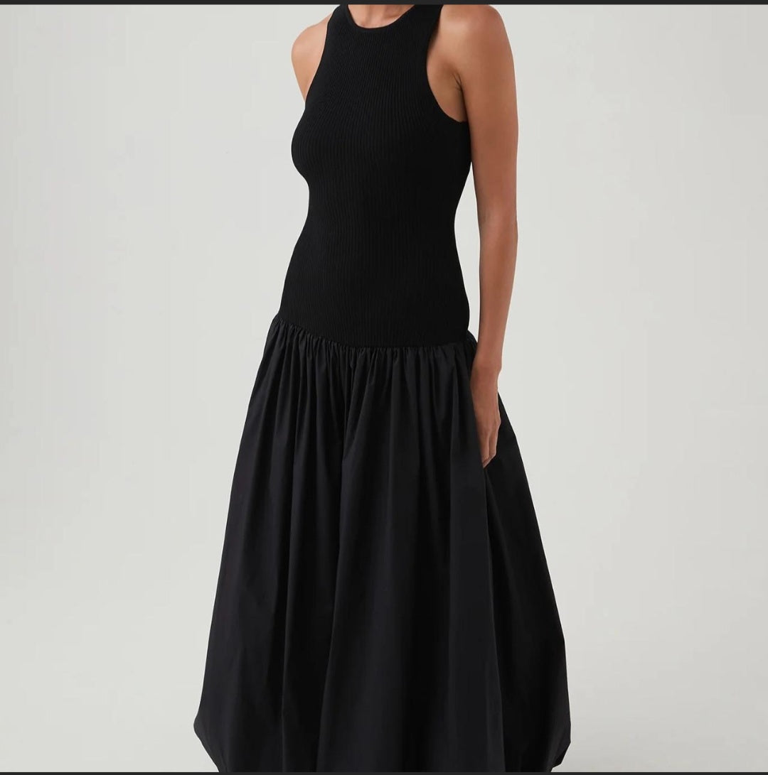 Aje Black Maxi