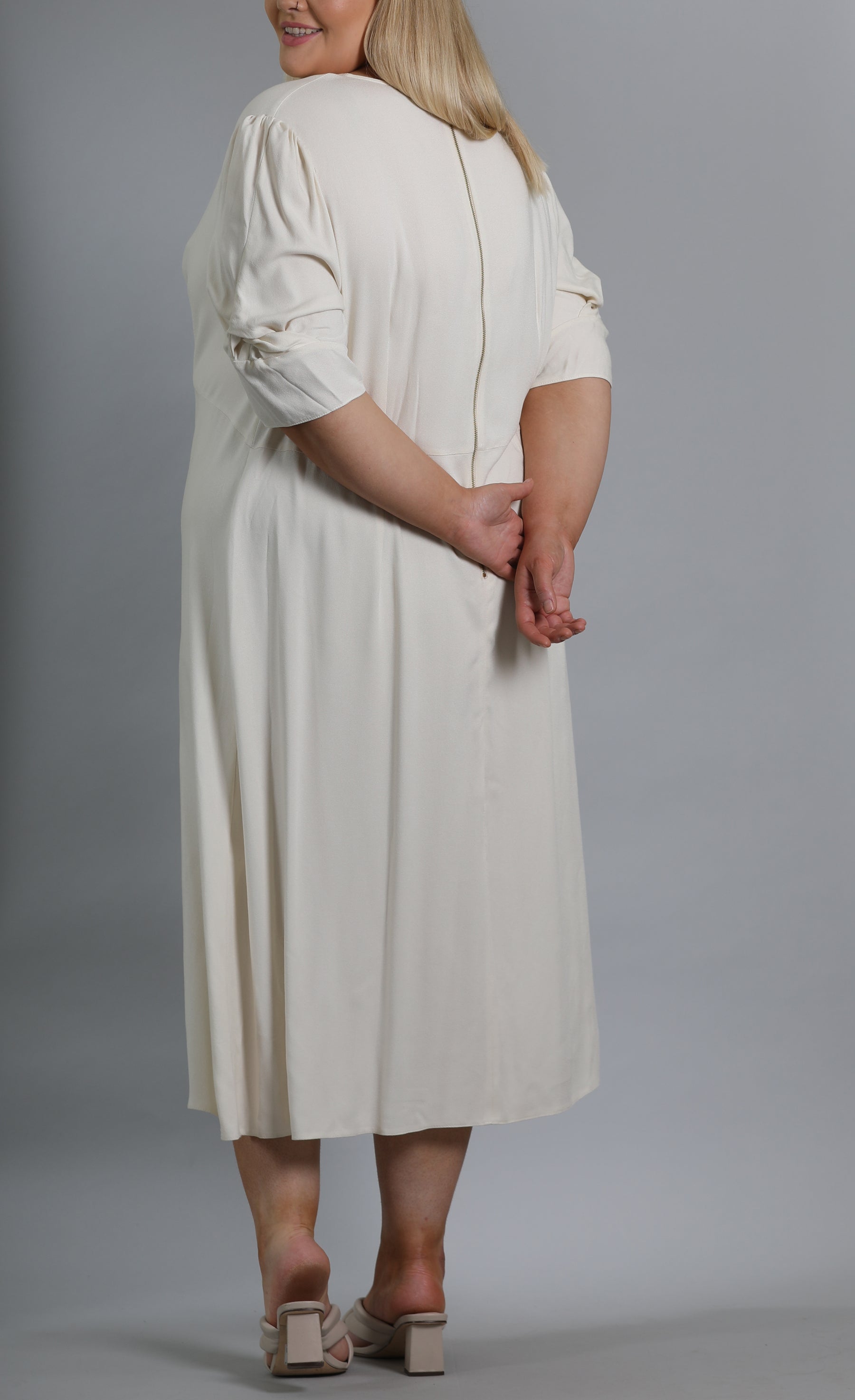 Twist Front Puff Sleeve Midi Dress