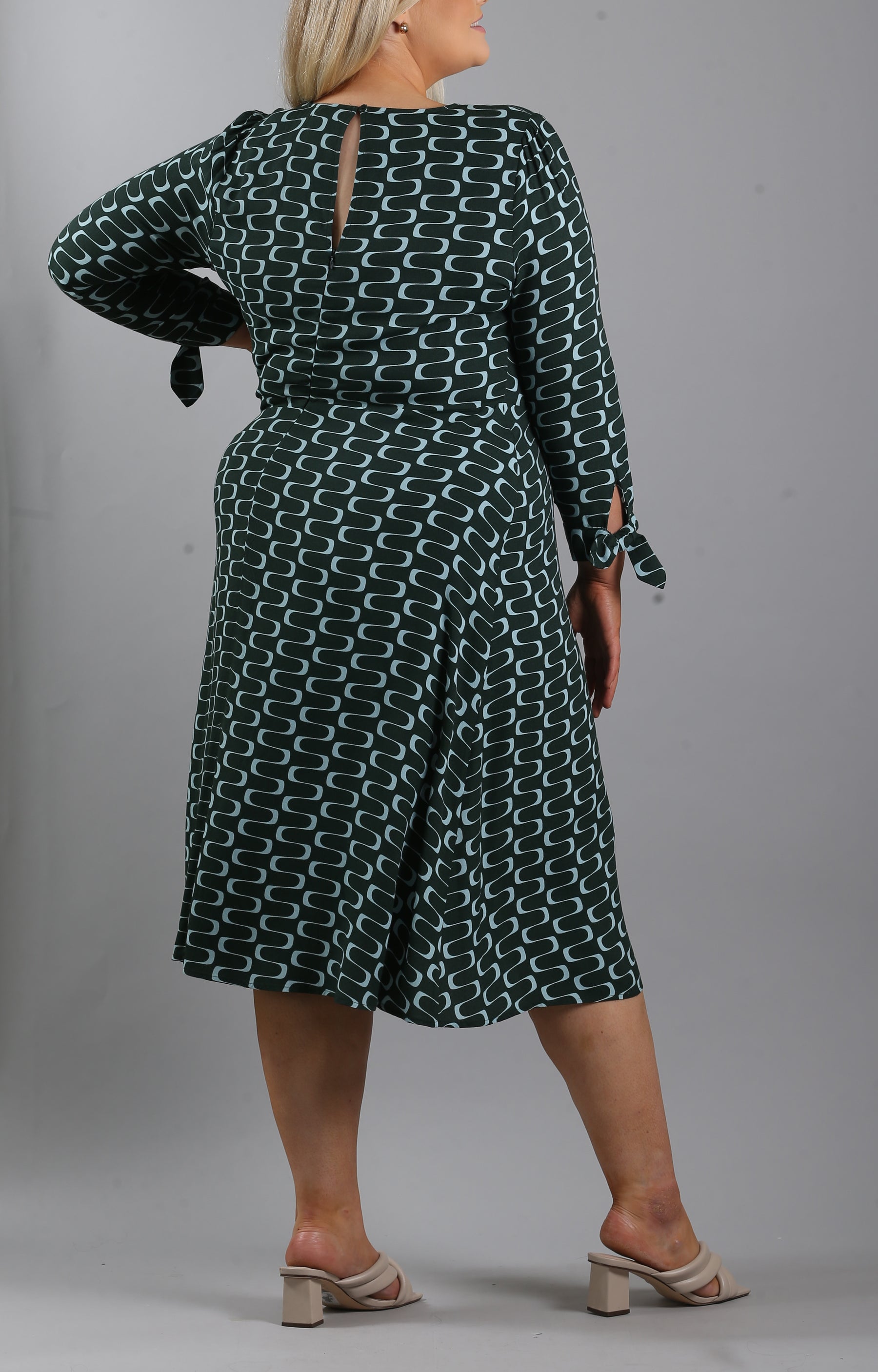 Port Dress Es