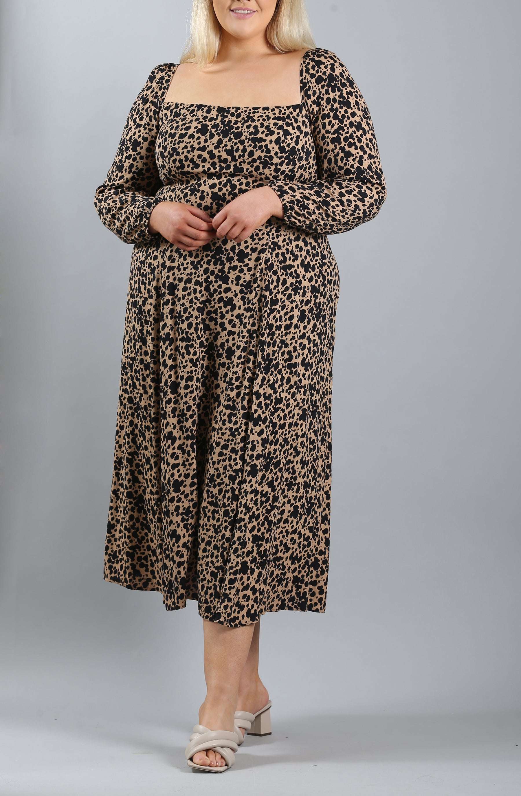 Sigmund Dress Es