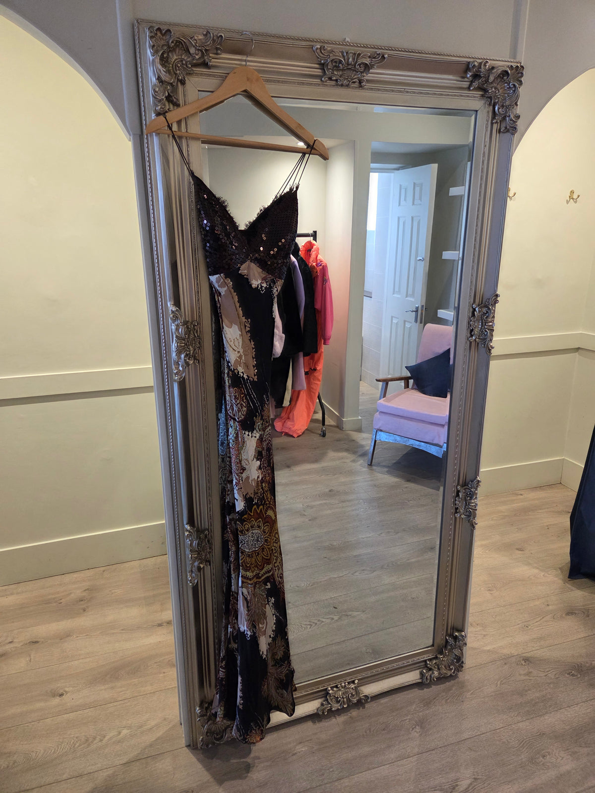 Mary L Maxi Brown