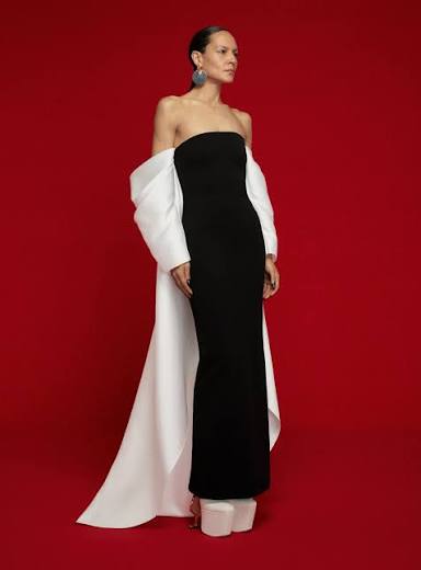 Kyla Blace and White