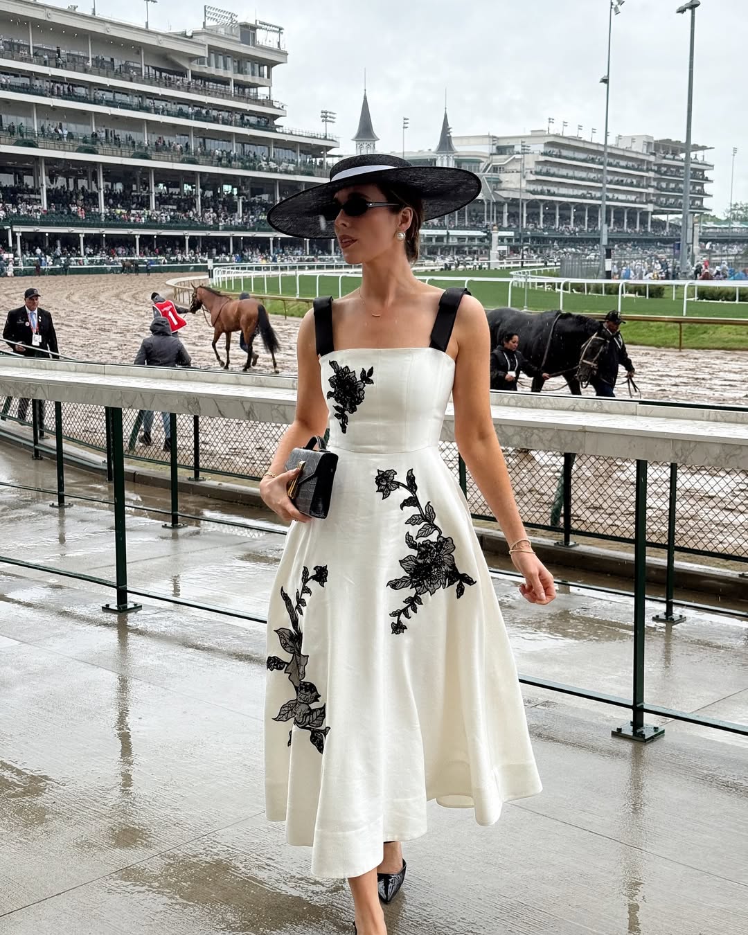 Black and White Camilla