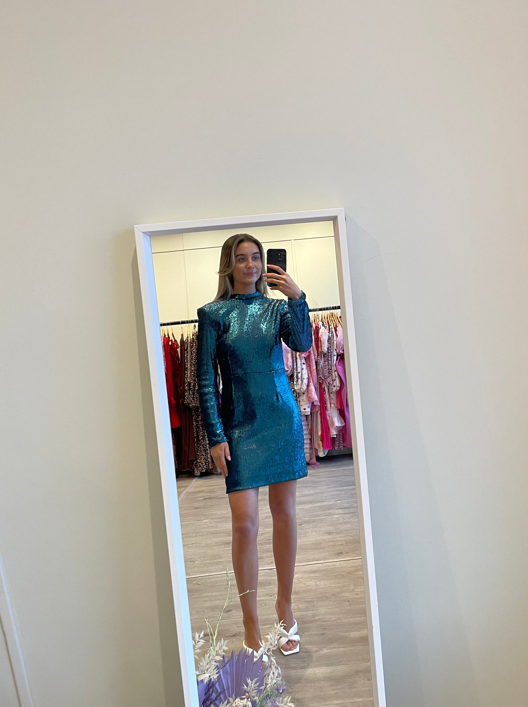 Missguided party top